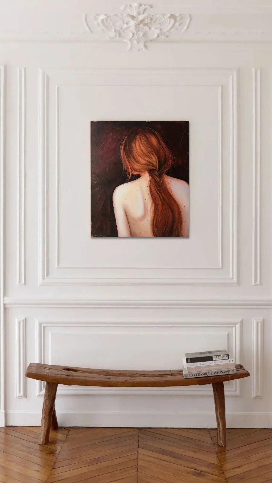 Visualisation in a classical interior with moulding and a wooden bench